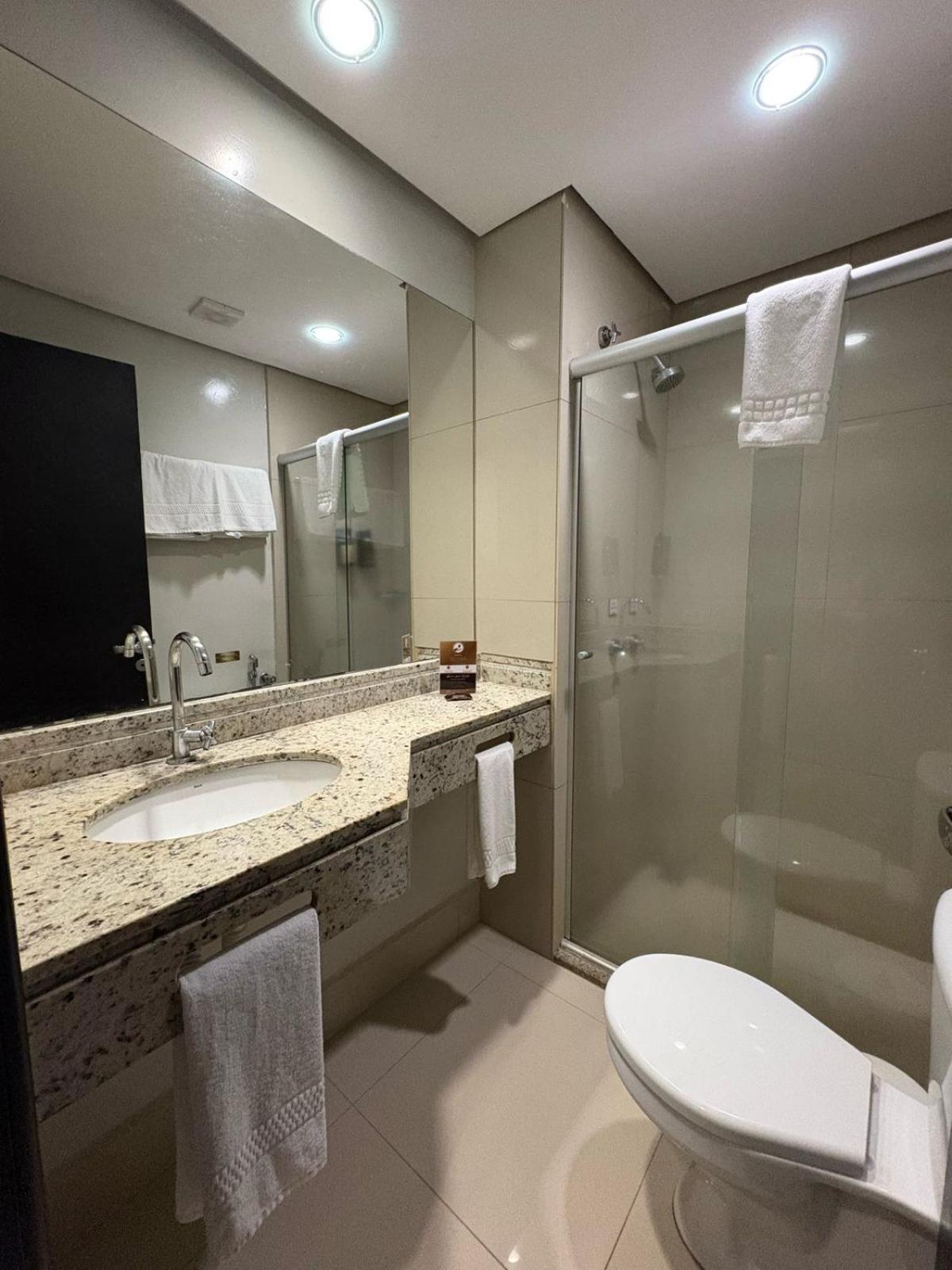 Class Hotel Пасос Екстериор снимка