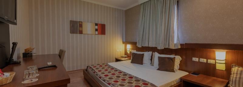 Class Hotel Пасос Екстериор снимка
